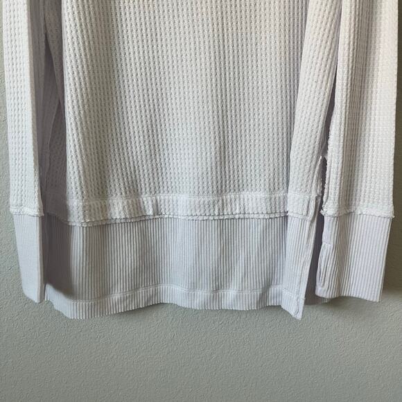 NWT We the Free White Thermal Waffle Knit Long Sleeve Drop Hem Blouse | Size L - Picture 9 of 12
